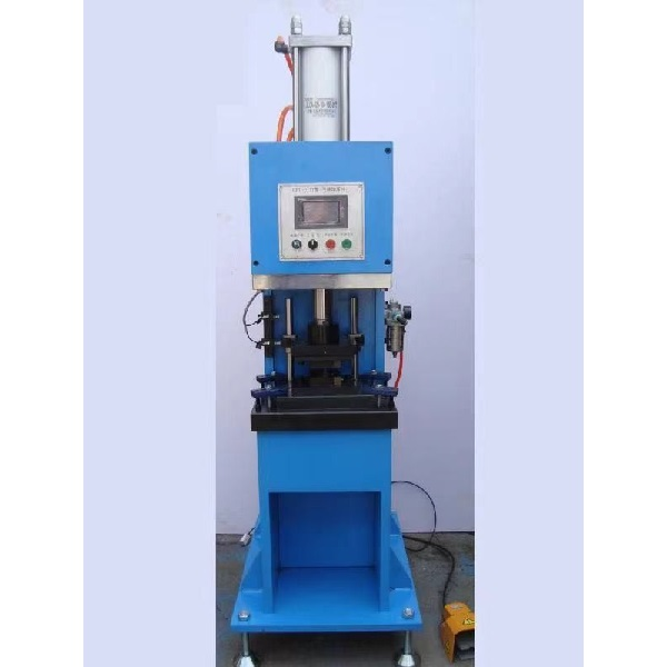 AIR LIQUID HYDRAULIC PRESS MACHINE