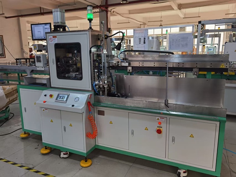 PEELING AND CUTTING COATED PLASTIC WIRE ROPE AND MAKE END FLOWER MACHINE